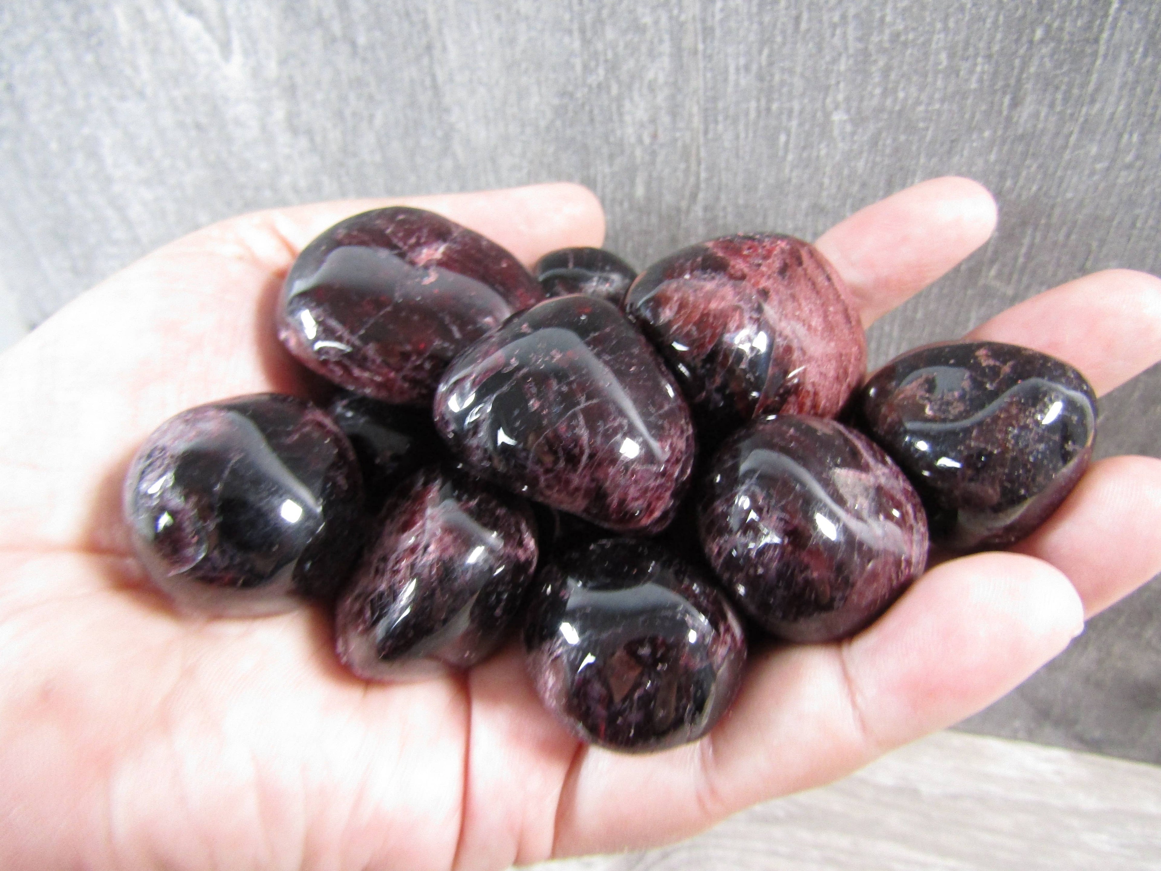 3/4” Tumbled Garnet