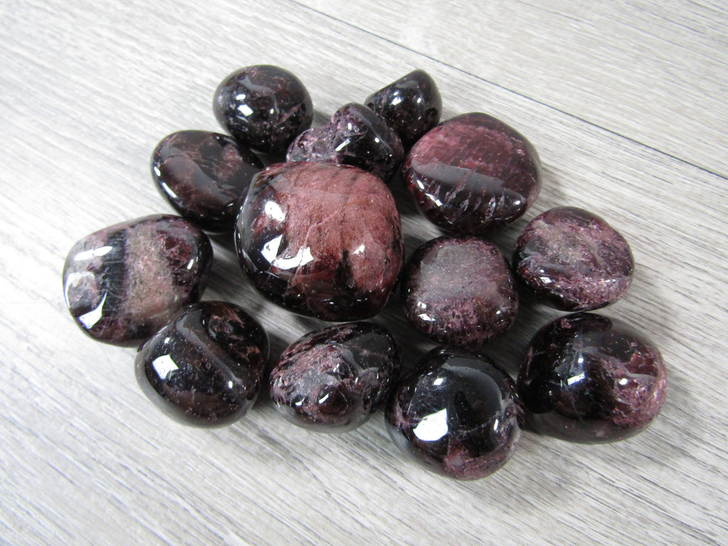 3/4” Tumbled Garnet