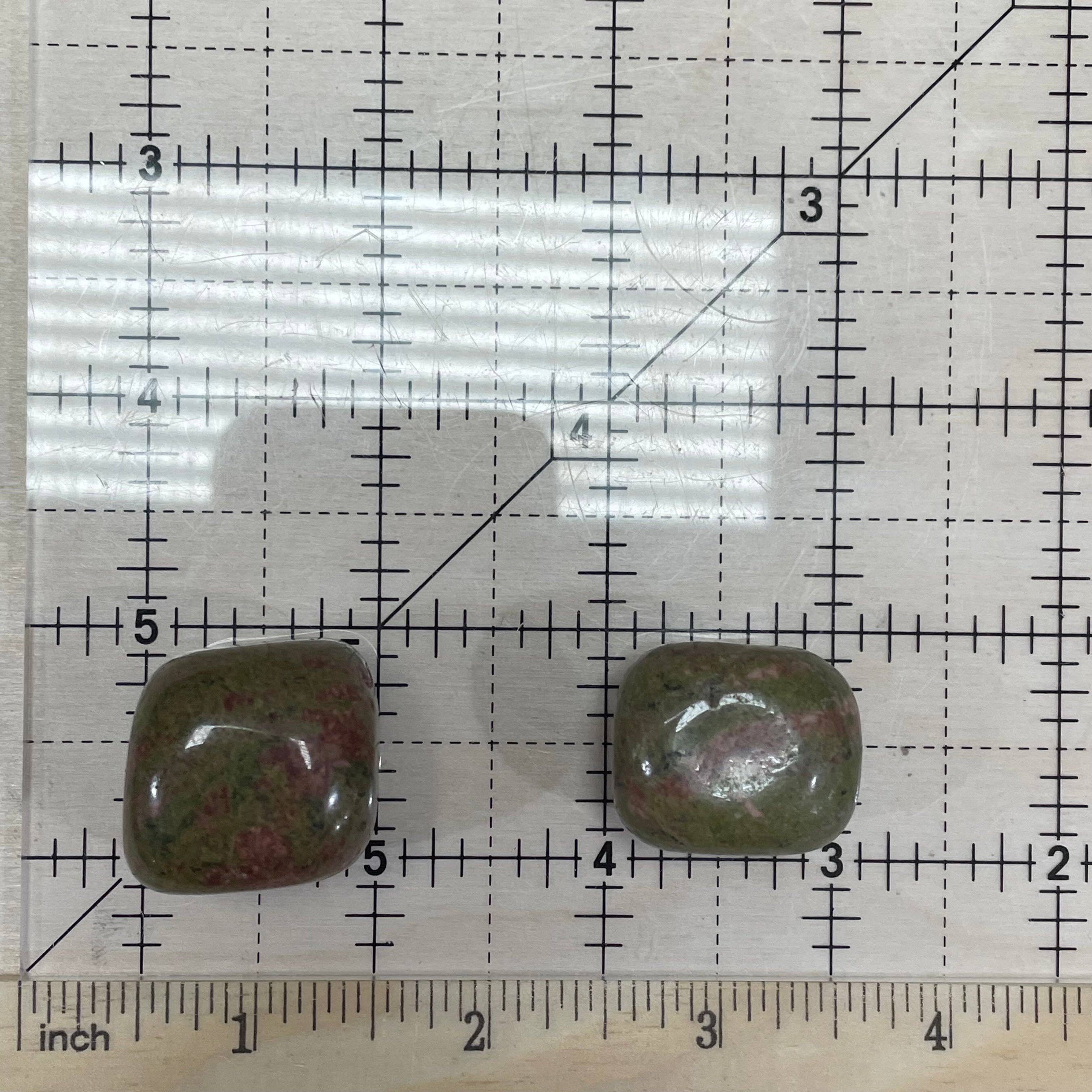 Medium Tumbled Unakite